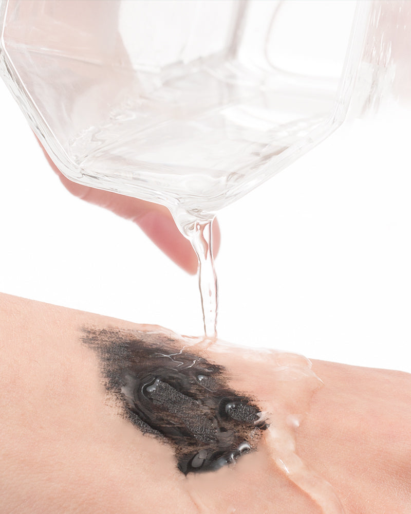 Pine Soot Slender Mascara