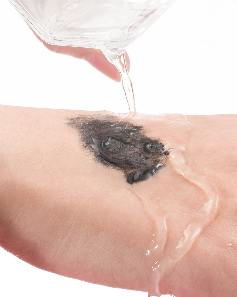 Pine Soot Lengthening & Volumizing Mascara